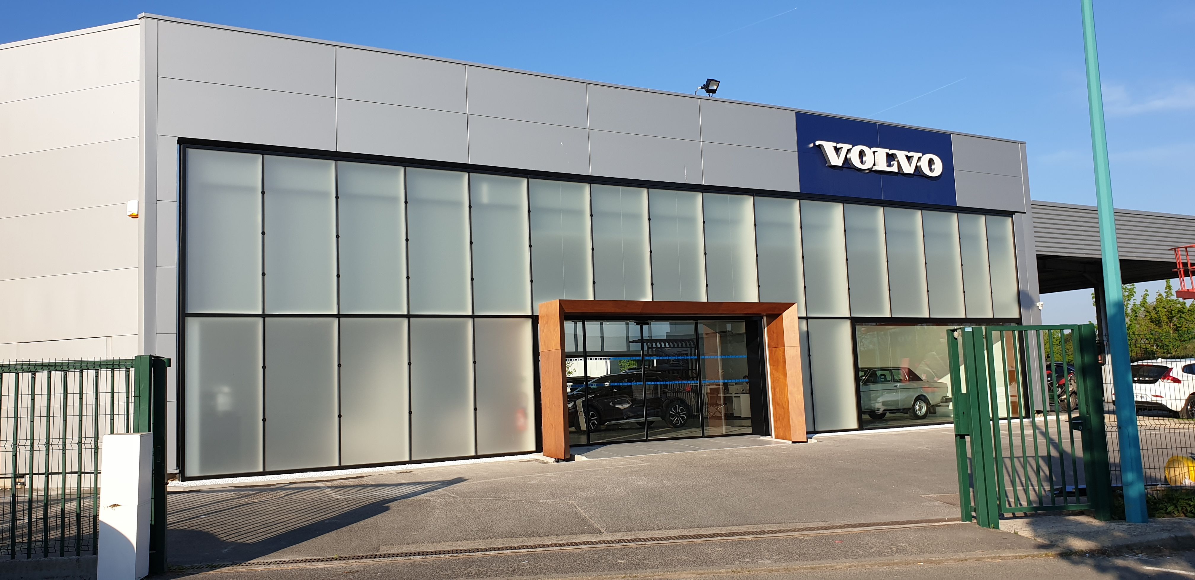 contenu/references/Concession automobile/07soa/20190419_084108.jpg